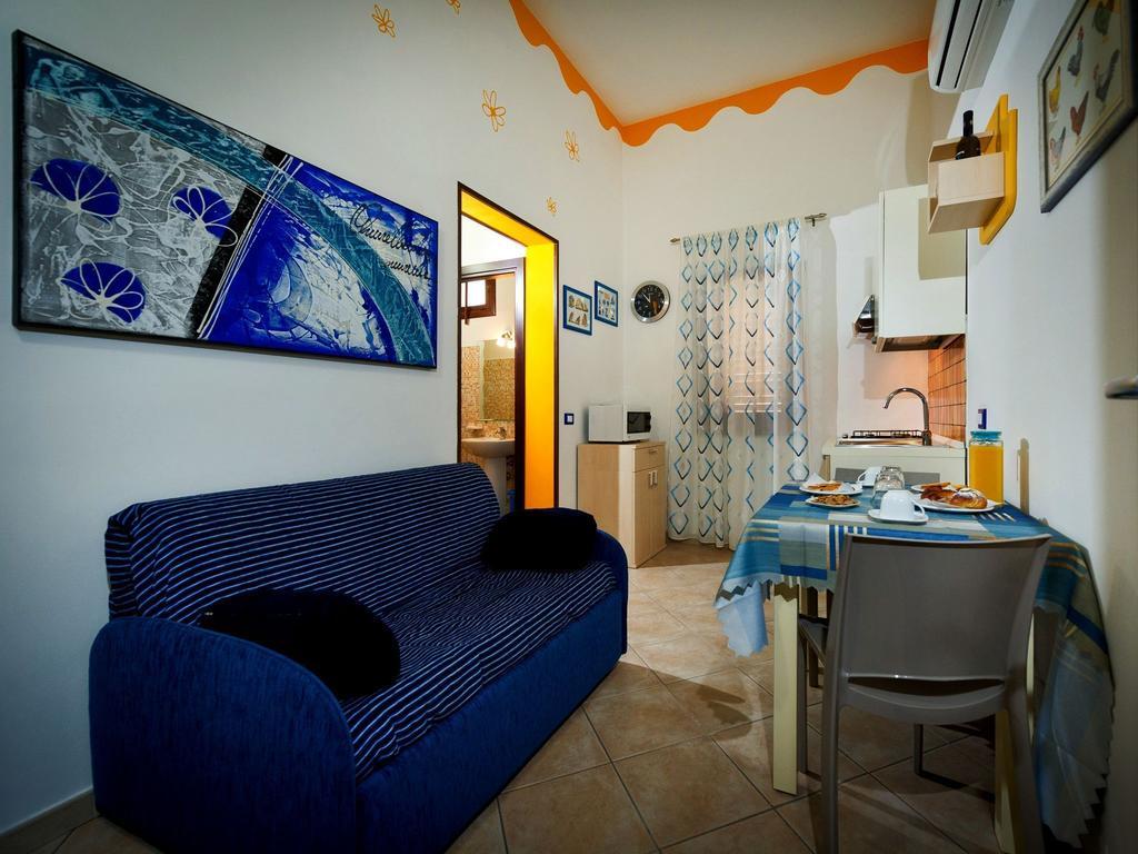 Residence Mareluna Кастелламмаре-дель-Голфо Номер фото