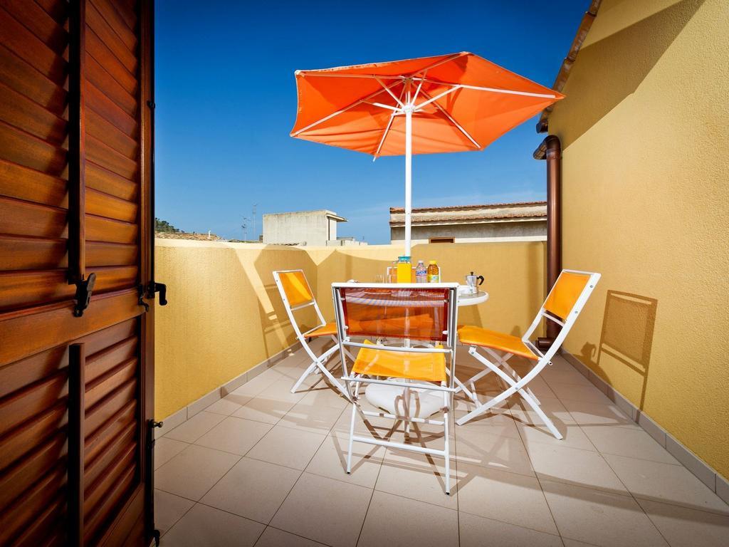Residence Mareluna Кастелламмаре-дель-Голфо Номер фото