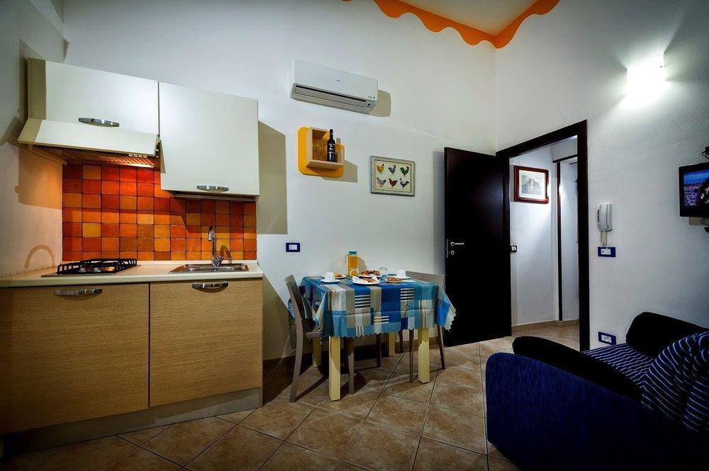 Residence Mareluna Кастелламмаре-дель-Голфо Экстерьер фото