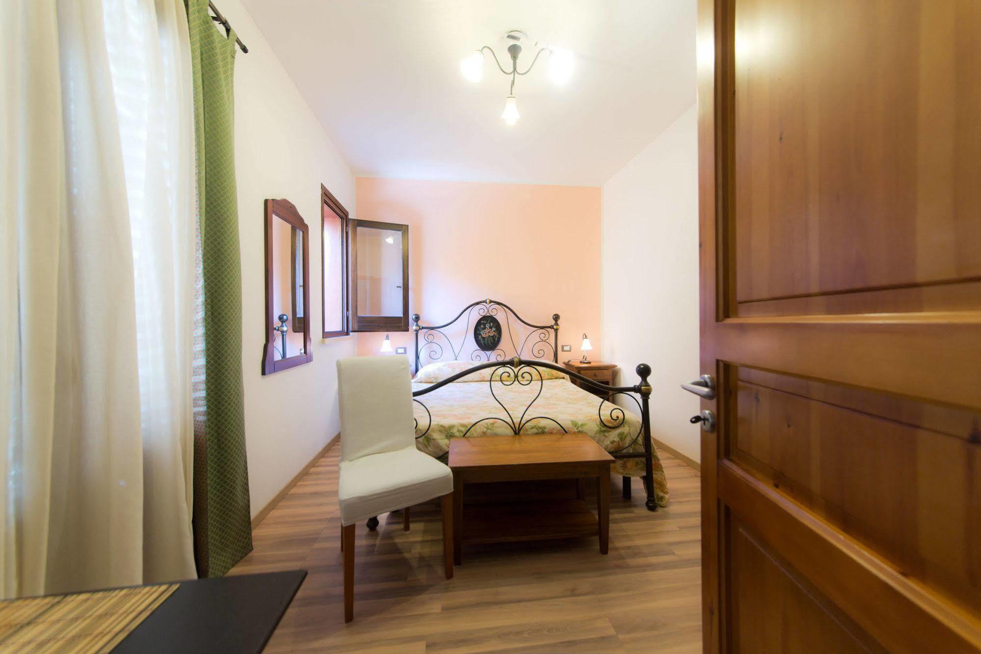 Residence Mareluna Кастелламмаре-дель-Голфо Экстерьер фото